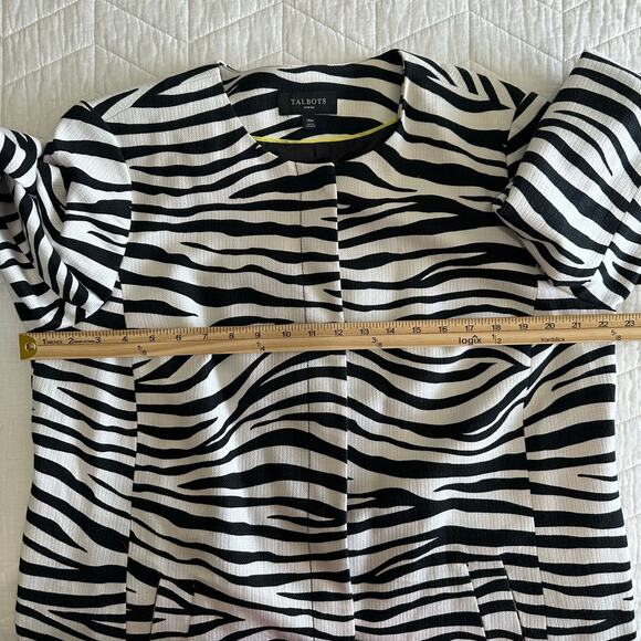 Talbots Women Plus Zebra Print Cotton Blend Collarless Longline Blazer Size 14W - Picture 11 of 13